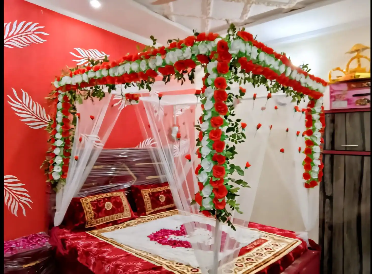 Red & White Artificial Masehri Design in Lahore (Clean Lines Canopy)
